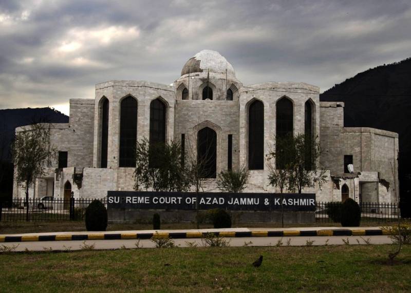 AJK Supreme Court backs govt position, upholds constitutional protection of 12 refugee seats