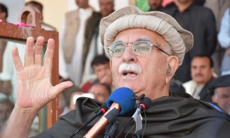Achakzai urges political unity to strengthen ‘democracy and rule of law’