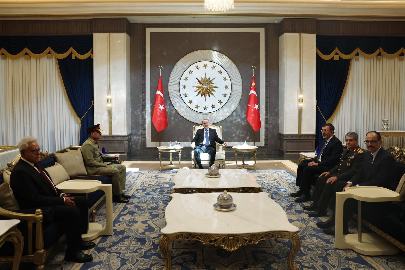 Field Marshal Munir, President Erdoğan discuss regional security, deeper defense cooperation