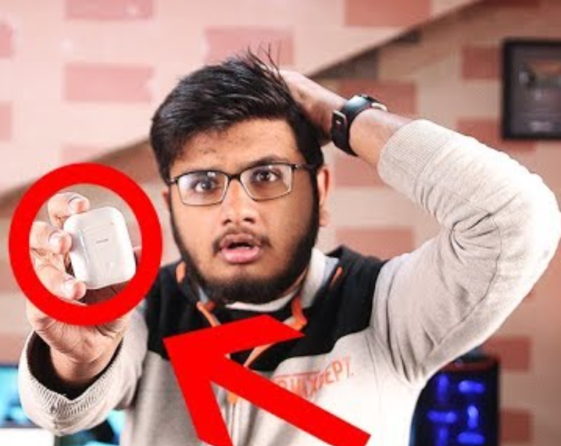 Video Wali Sarkar shuts down AirPods trend people are blindly following