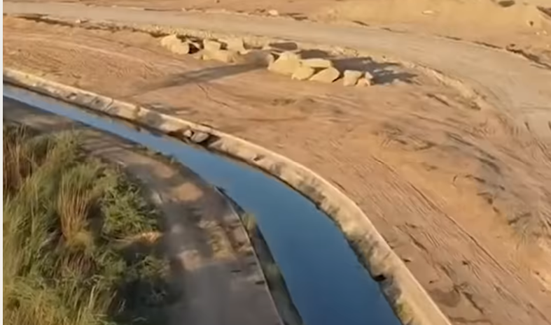 Animals, dead carcasses and even human bodies found in Hub Canal spark alarm