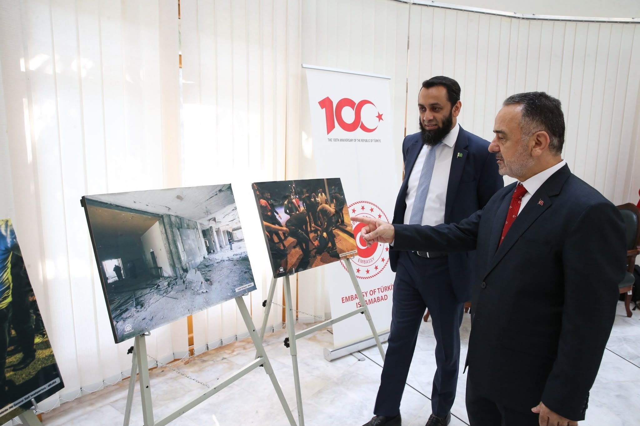 Tarar reaffirms Pakistan’s ‘enduring brotherhood’ with Türkiye at Democracy Day Commemoration
