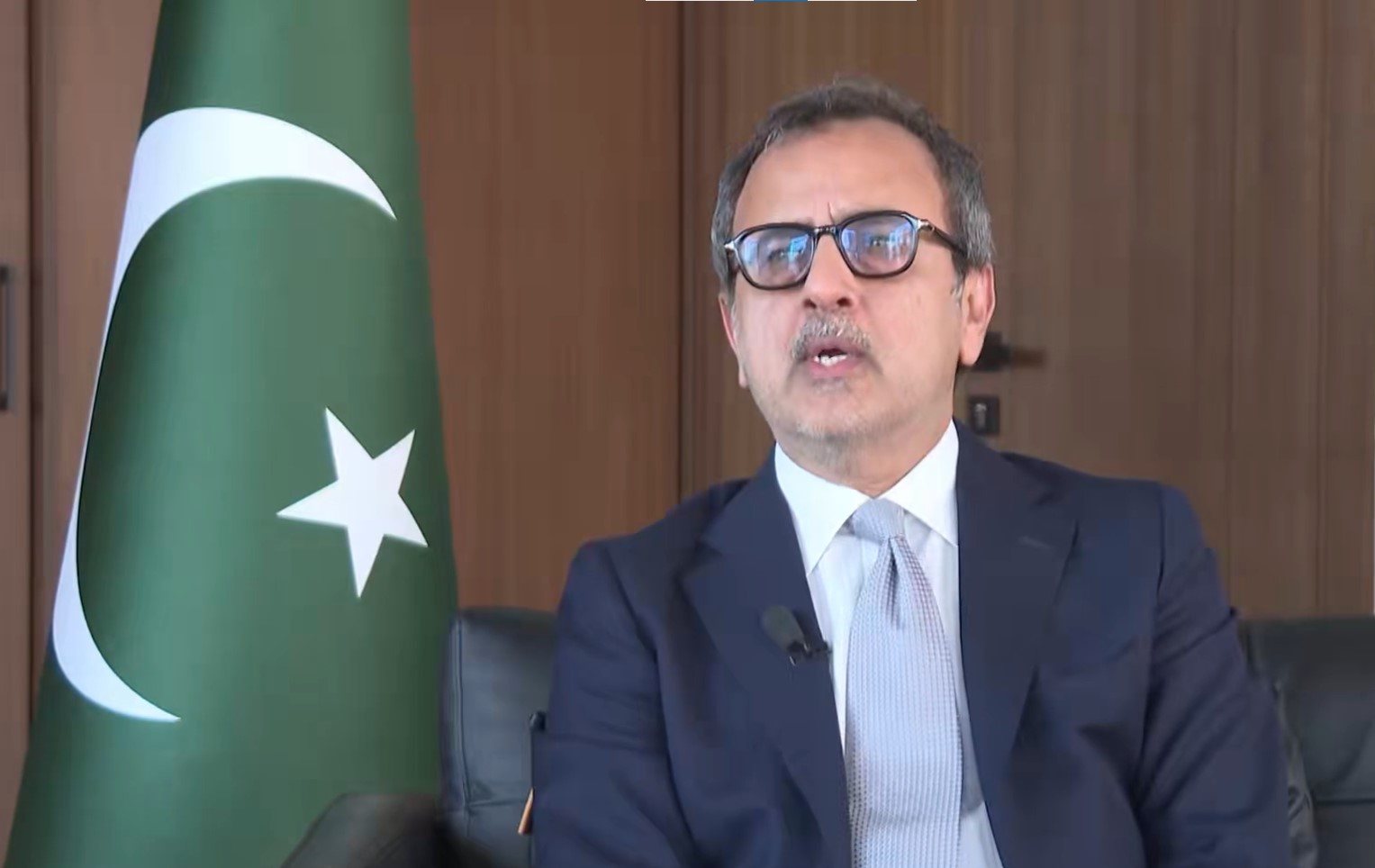 Pakistan opens power sector to investors as reforms slash inefficiencies: Leghari