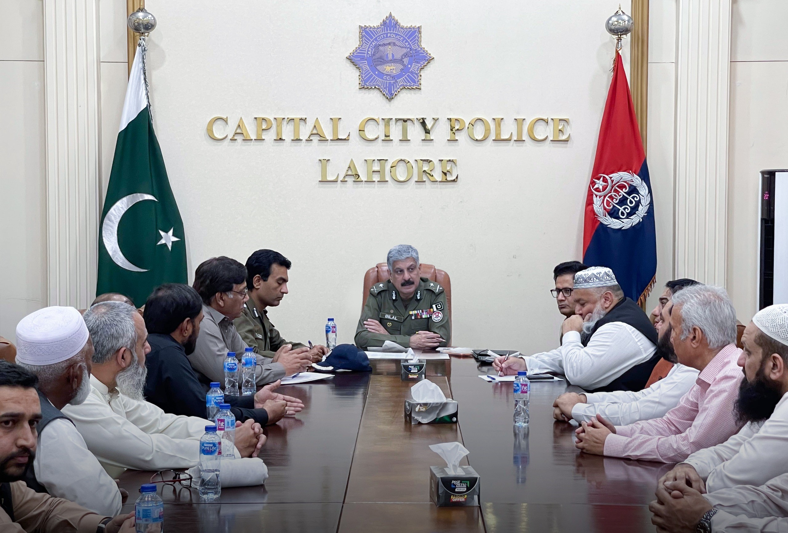 Lahore Police pledges stronger shield for traders, action on market issues