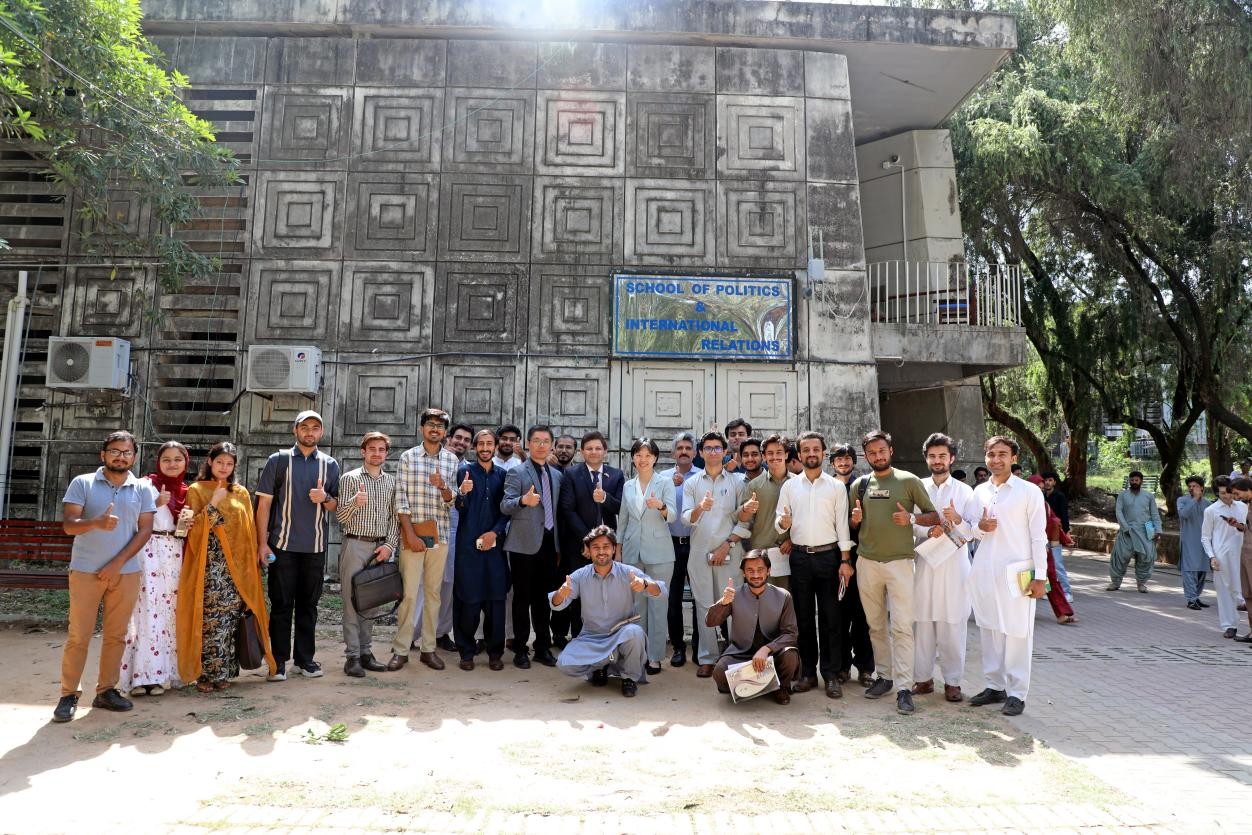 Fudan University documentary screened in Pakistan