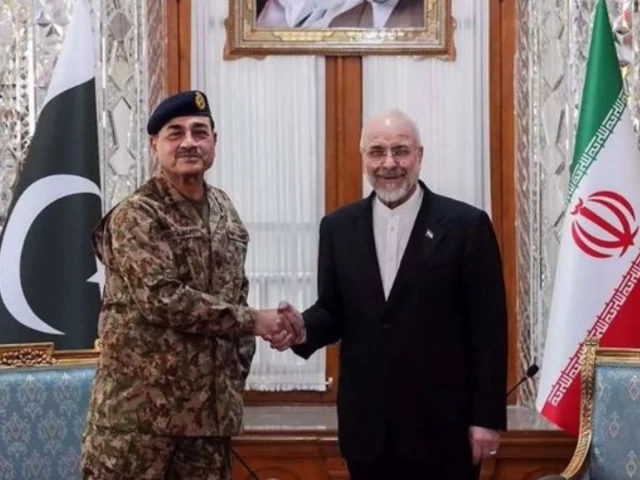 Backchannel Diplomacy Intensifies: Pakistan pushes US–Iran nuclear breakthrough as Gen Munir holds high-stakes talks in Tehran