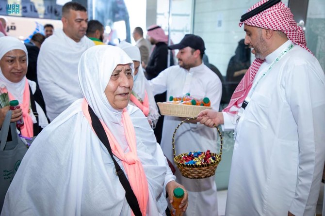 Saudi reverses Haj age cap, restores entry for children 12 and above