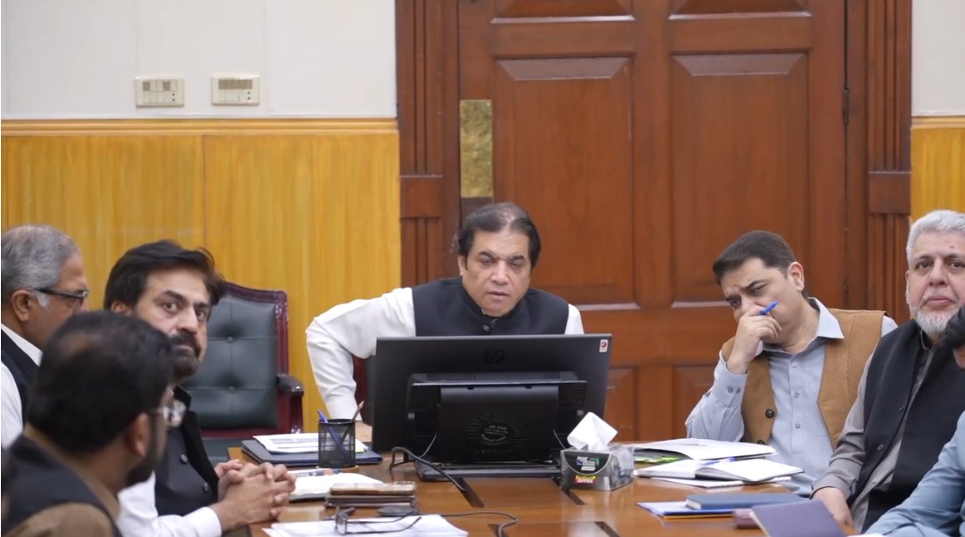 Railways sets June 30 deadline to upgrade major trains, boost passenger facilities