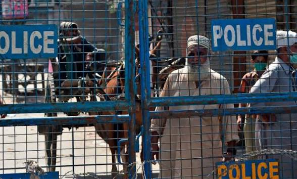 Sindh weighs targeted lockdown to conserve fuel amid global crisis