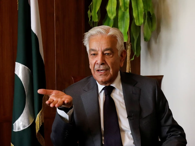 Khwaja Asif optimistic on US-Iran deal, says peace will secure Pakistan's borders 