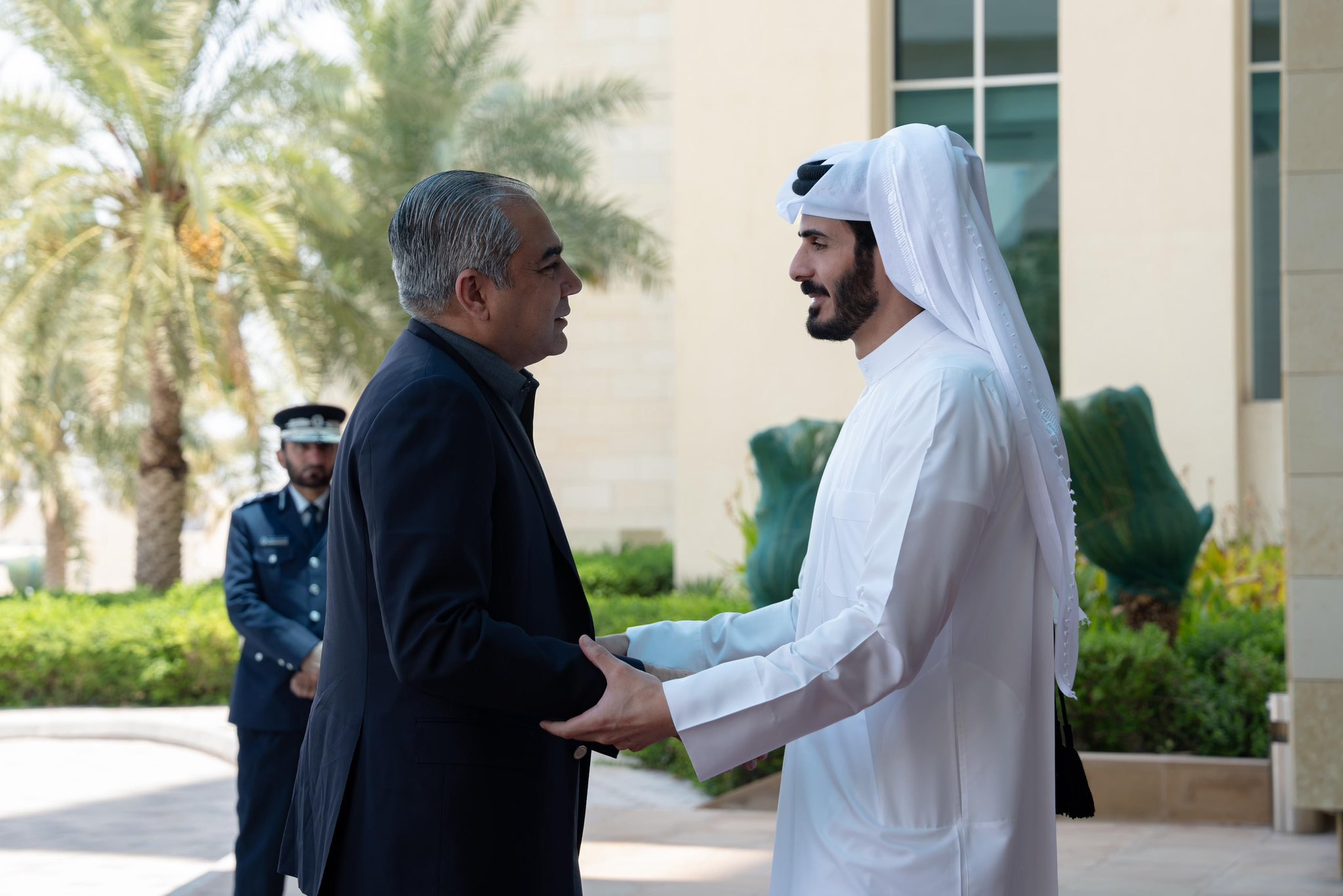 Pakistan, Qatar review security cooperation amid regional diplomacy
