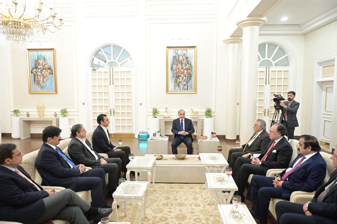 PM, Bilawal huddle on Gulf crisis as Pakistan steps up peace diplomacy