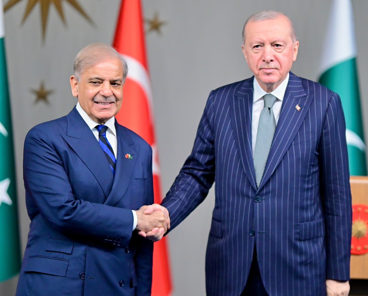 'Two Hearts, One Soul': Pakistan, Türkiye vow to elevate strategic partnership, boost trade to $5bn