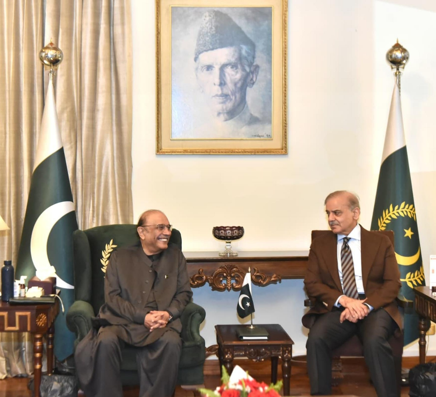 Coalition talks intensify as 28th Constitutional Amendment emerges as key political flashpoint