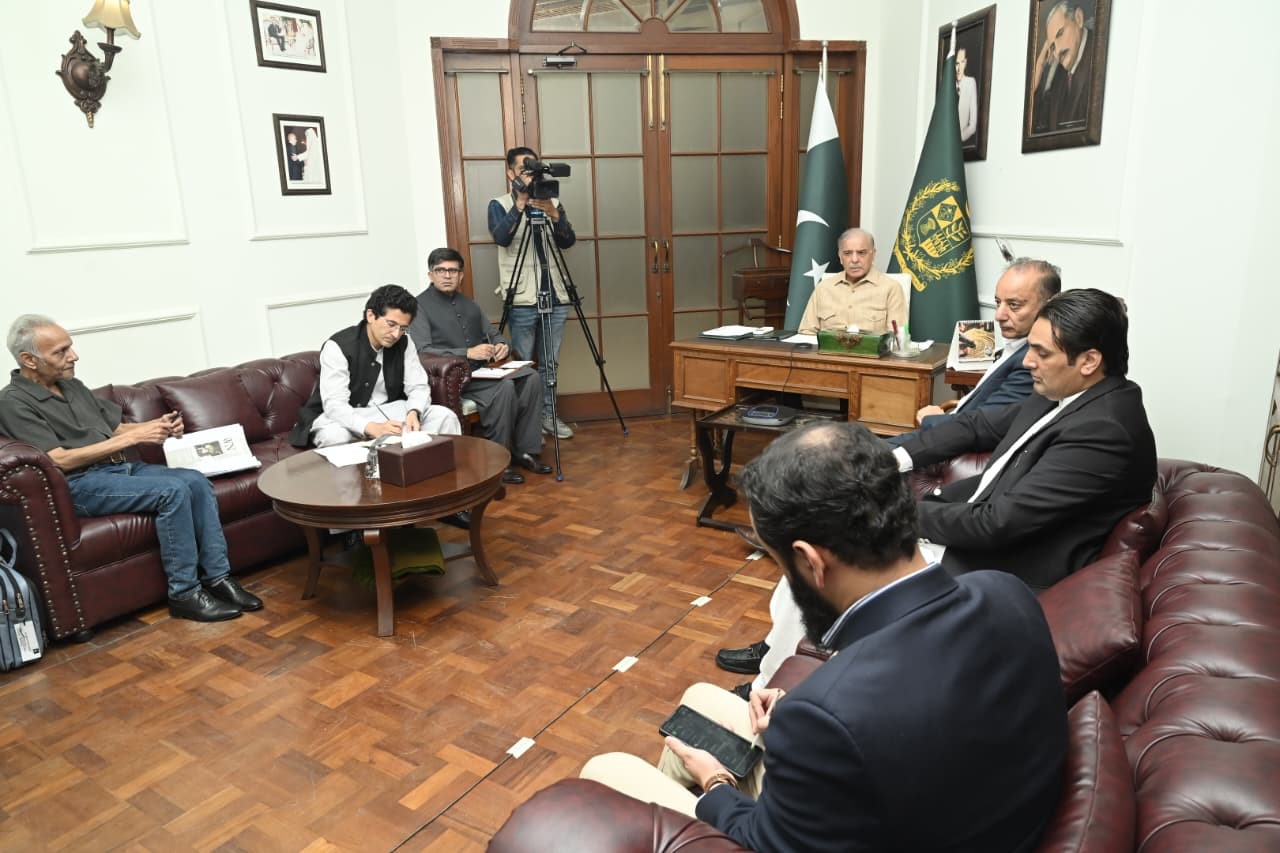 PM urges provinces to release ‘fuel subsidy funds,’ commends Balochistan’s timely share