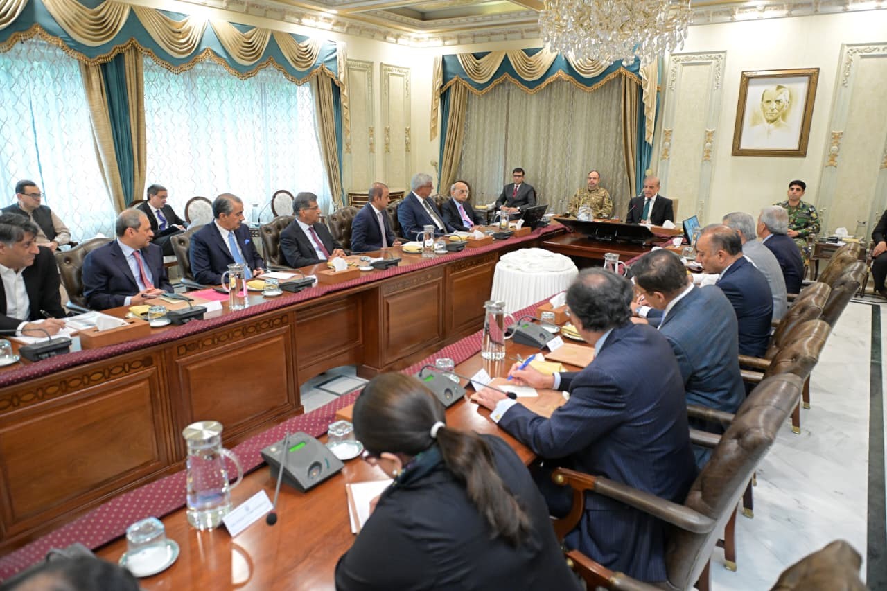 PM reaffirms export-led growth, promises public relief in budget