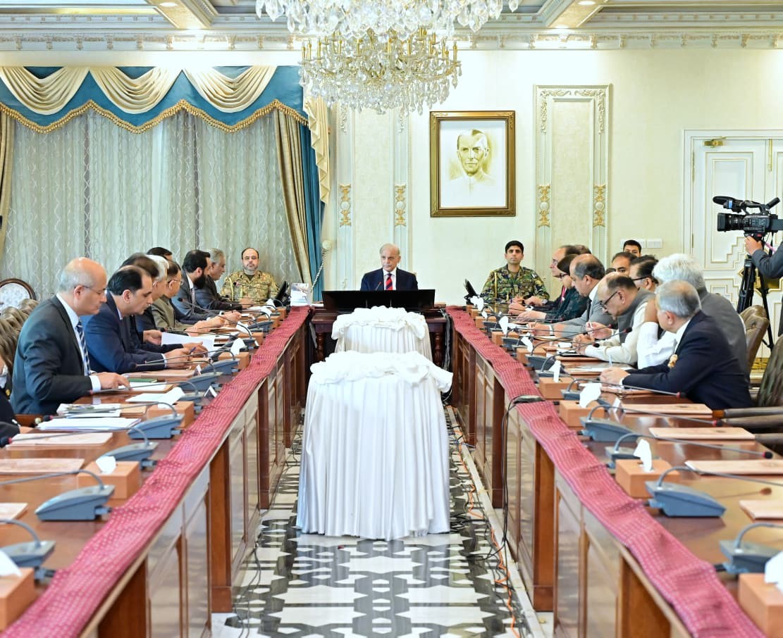 PM orders strict austerity enforcement, energy-saving measures