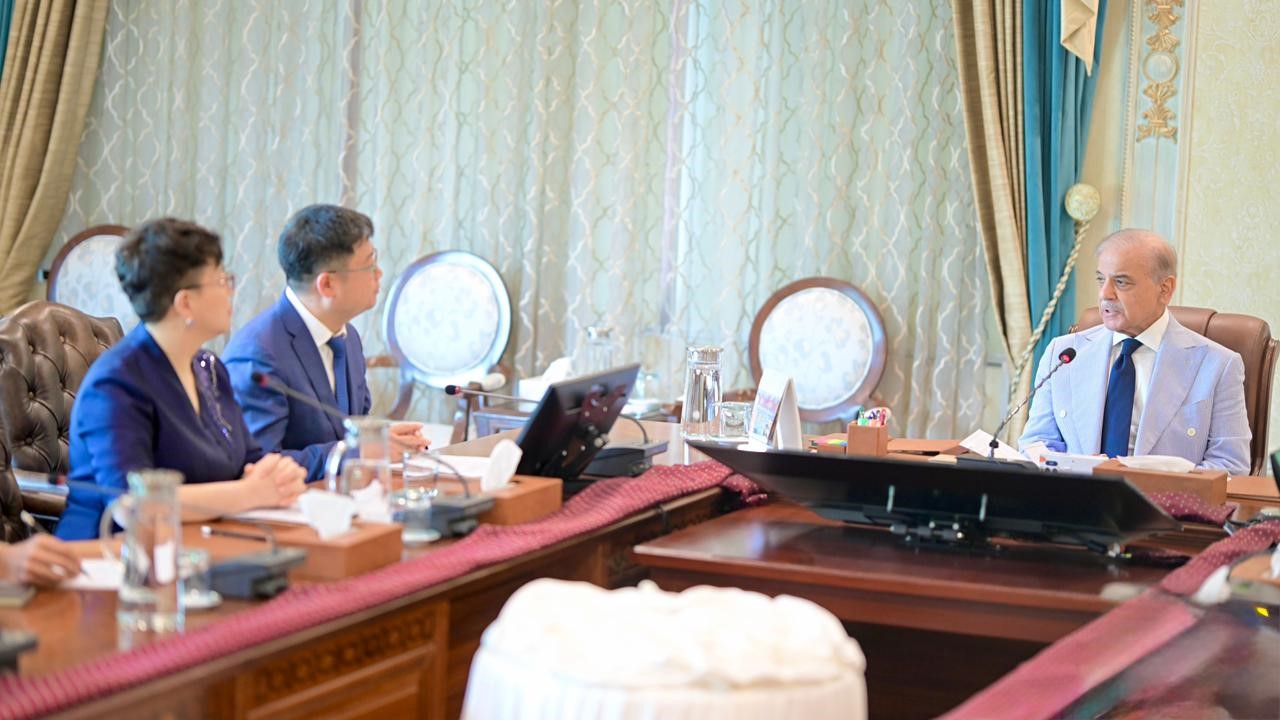 PM reaffirms ‘all-weather-ties,’ welcomes Chinese digital economy investment push