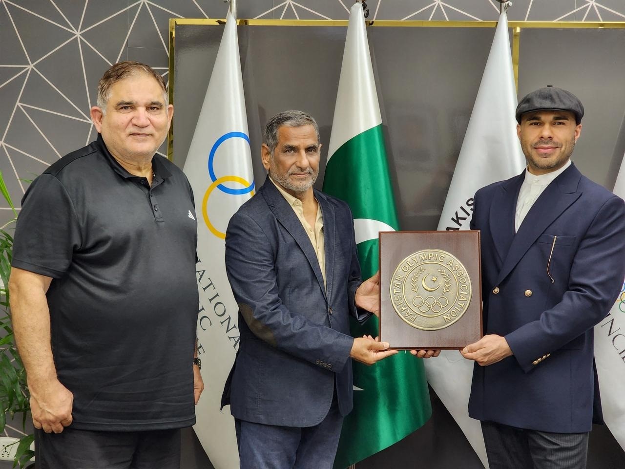 POA honours Rd. Rizwan Aftab Ahmed for championing Pakistan’s athletes   