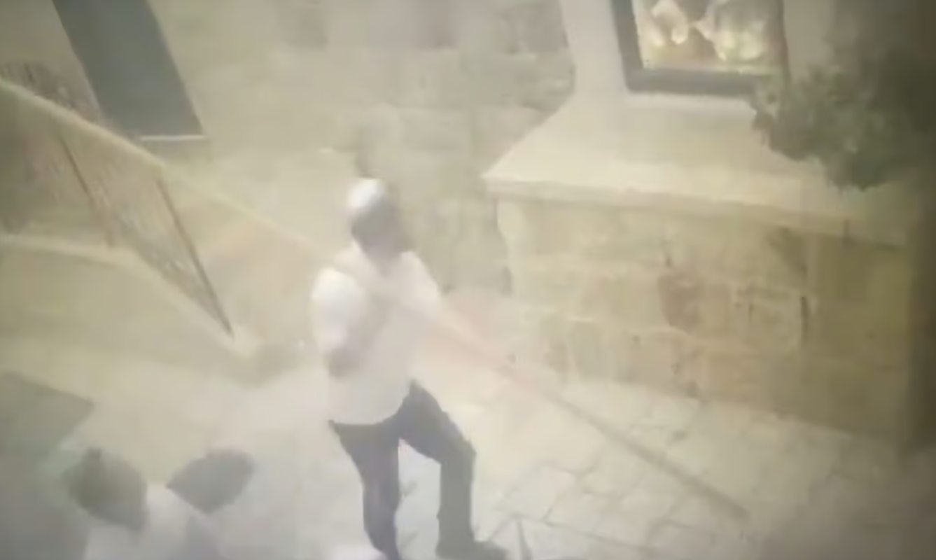 Israeli settlers filmed spitting on Virgin Mary shrine 