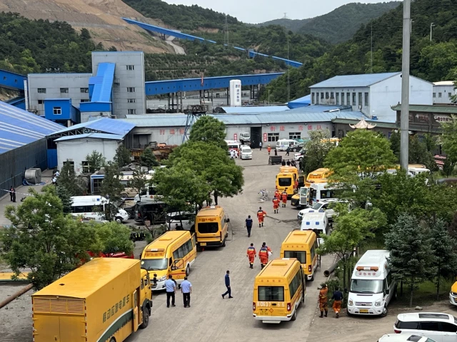 Xi orders all-out rescue after deadly Shanxi mine blast 