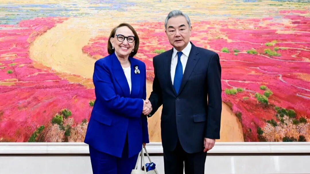 Wang Yi meets UN secretary-general candidate Rebeca Grynspan