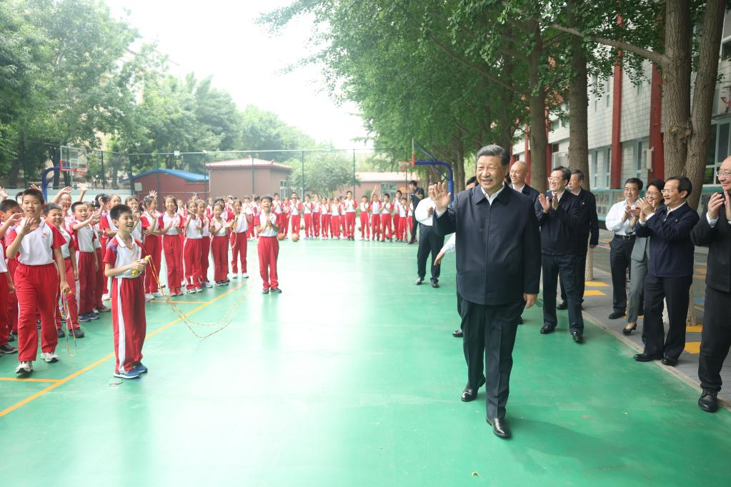 President Xi champions children's health, education and all-round development on Int'l Children's Day