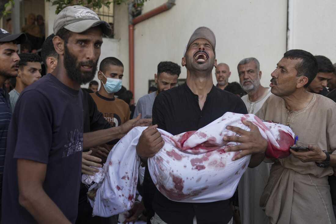 Israeli strikes kill 12 in Palestine