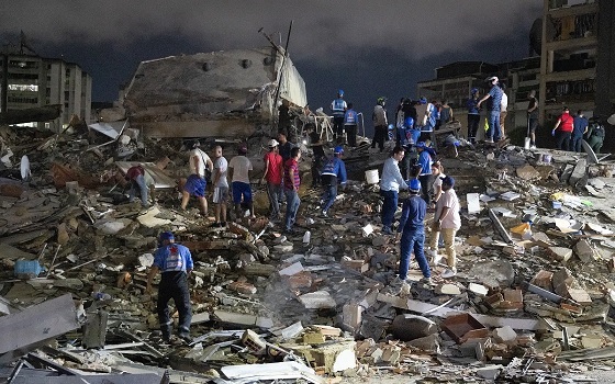 War-shattered Gaza’s search for the dead brings heartbreak amid heavy machinery shortage: UN