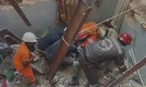 Gas explosion destroys building in Karachi Soldier Bazaar, killing at least 15