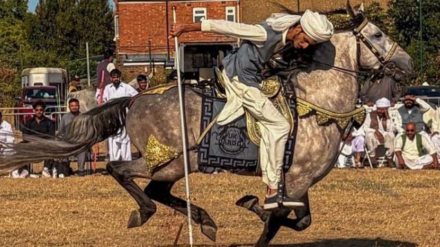 London hosts first-ever Nezabazi competition