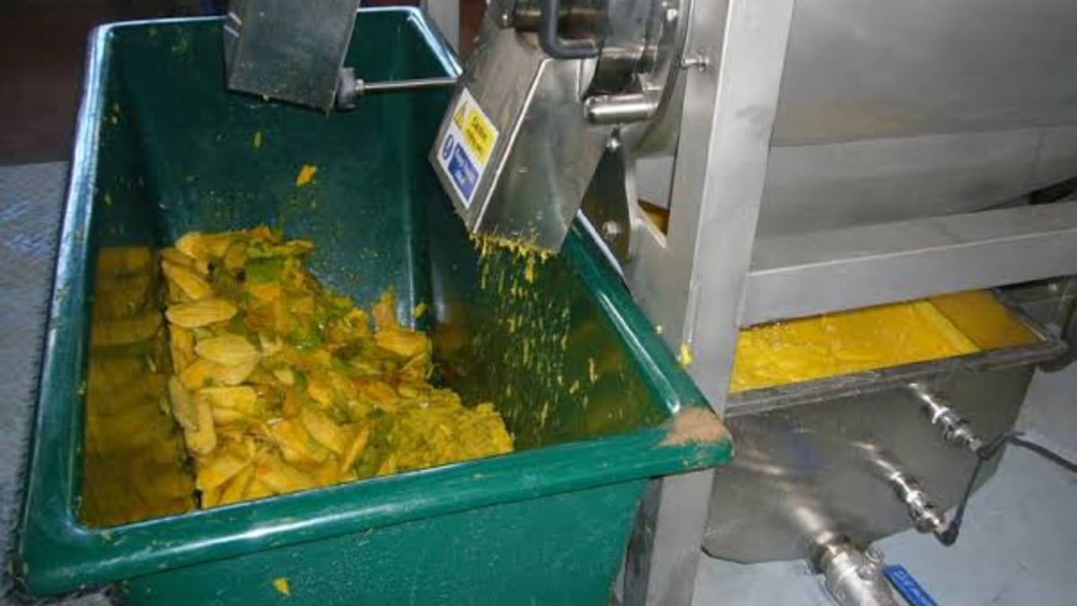 PFA destroys over 16,700kg of rotten mangoes at juice plant