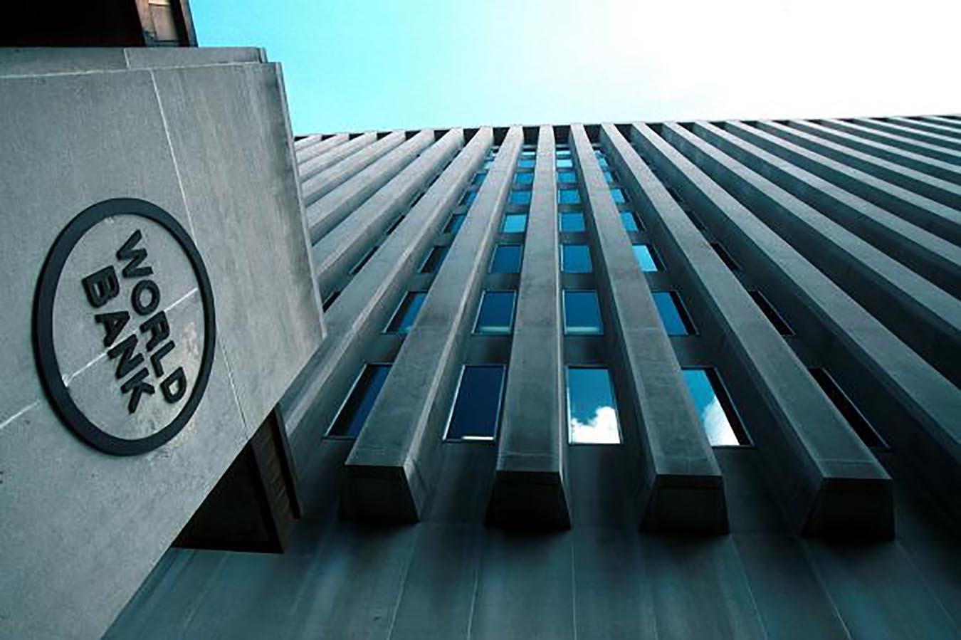 World Bank forecasts Pakistan's growth rate at 0.5pc in FY21