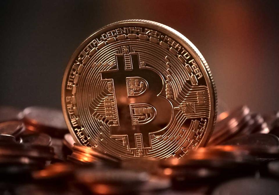 Bitcoin extends monster rally, approaches $19,000
