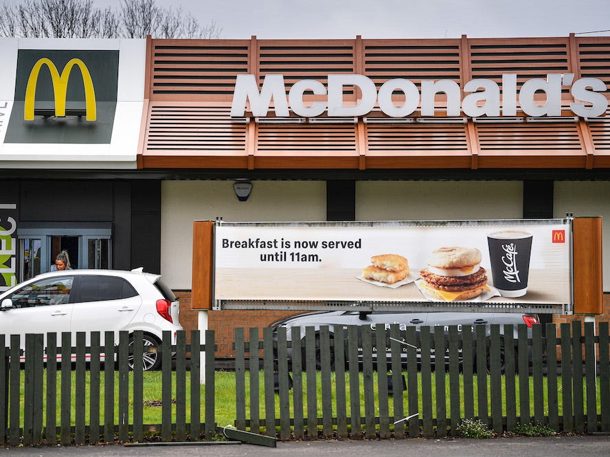 McDonald’s worker flees after stabbing coworker 