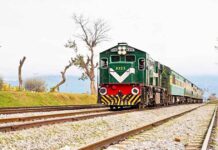 Blast derails four bogies of Jaffar Express on Sindh–Balochistan rail link