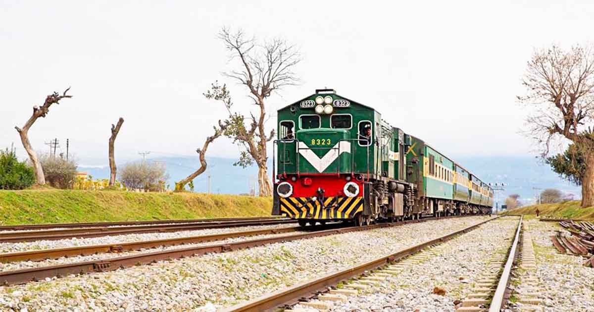 Blast derails four bogies of Jaffar Express on Sindh–Balochistan rail link