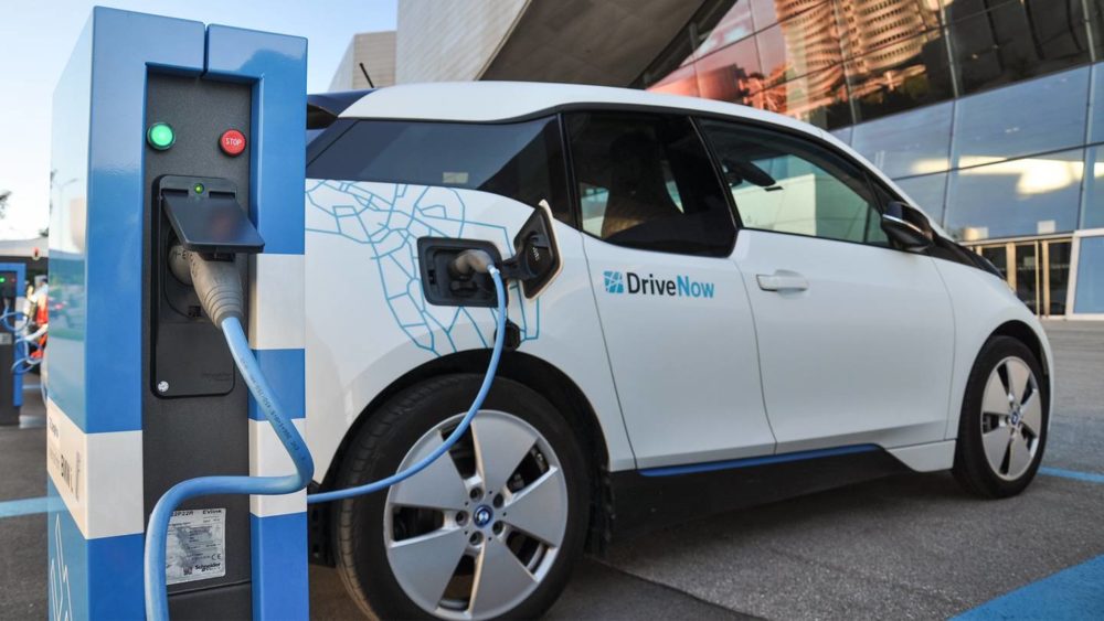 Government proposes major tax exemptions for Electric Vehicles
