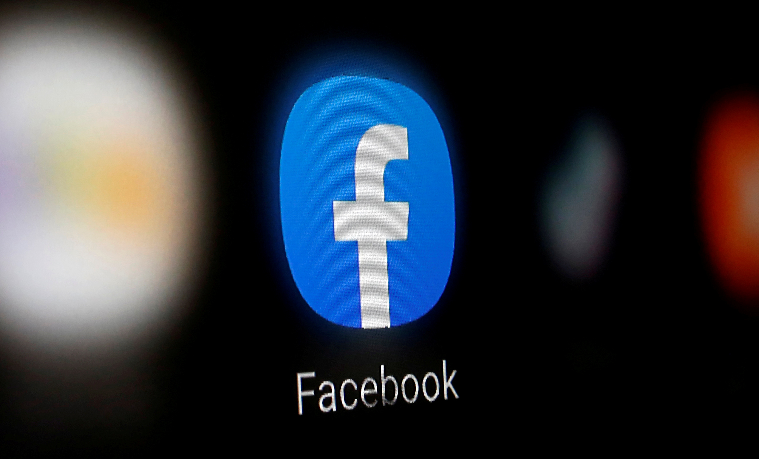 Facebook faces US lawsuits that could force sale of Instagram, WhatsApp