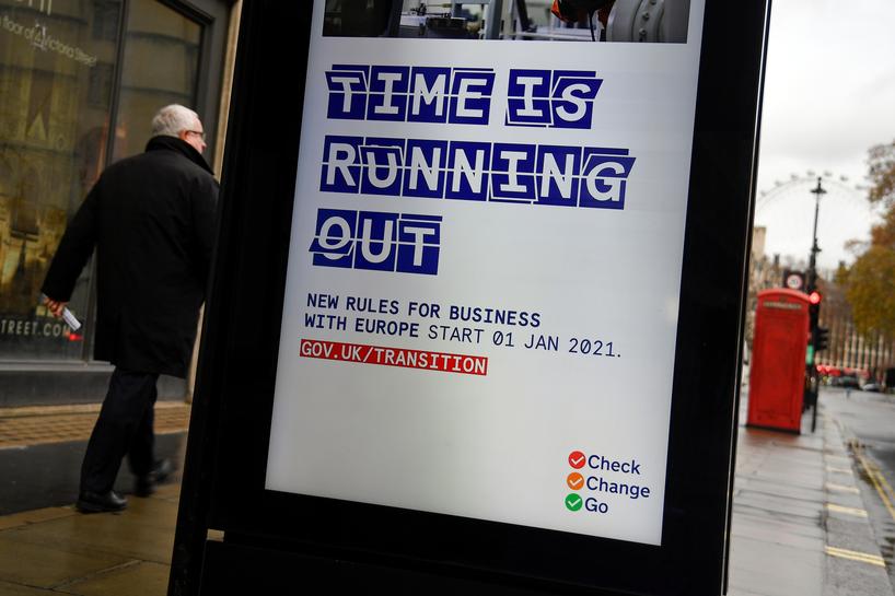 'On a knife edge': Britain and EU in last-ditch trade talks