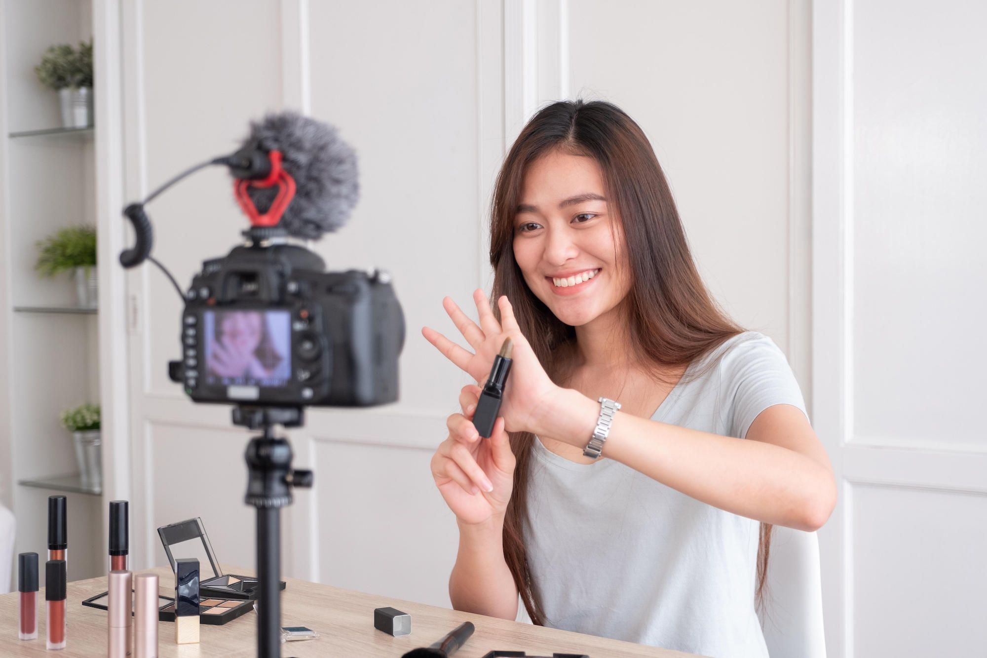 How much can you make as a social media influencer in Pakistan?