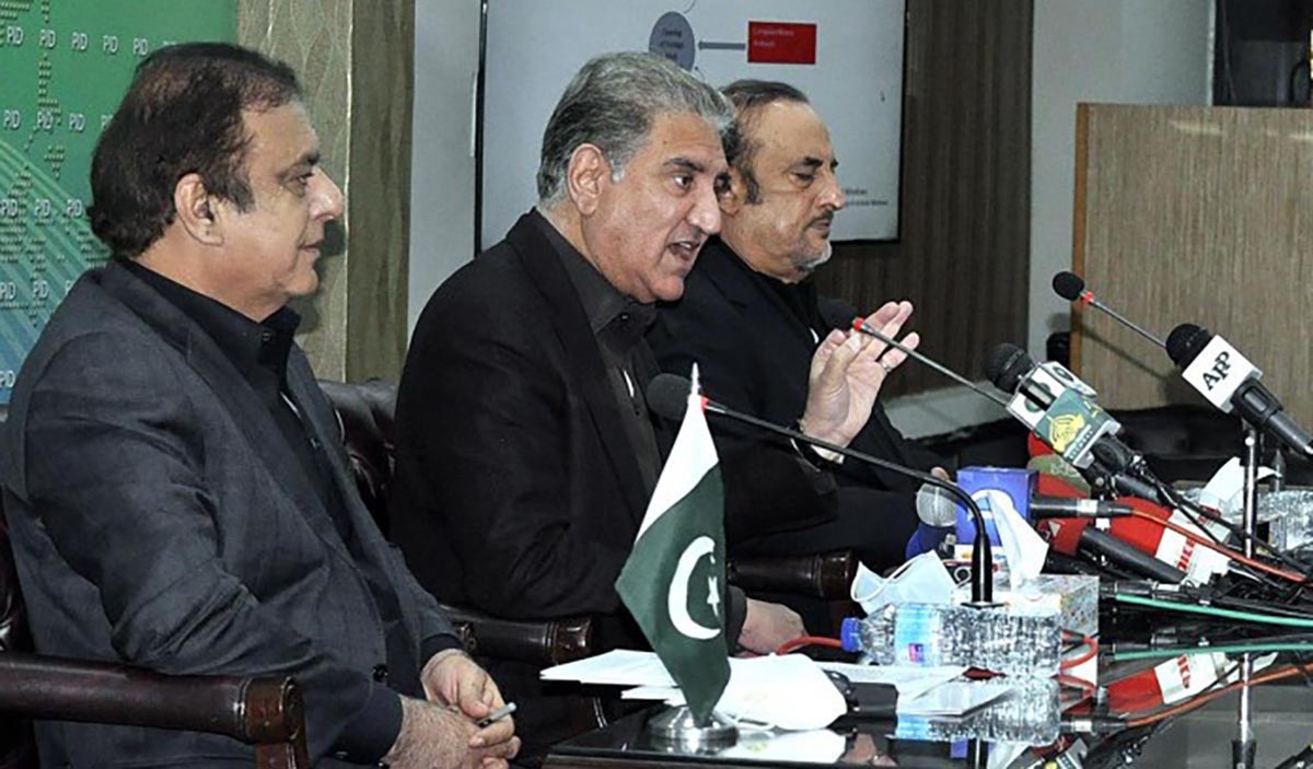 FM Qureshi says no Pakistani diplomat will partake in India's Republic Day