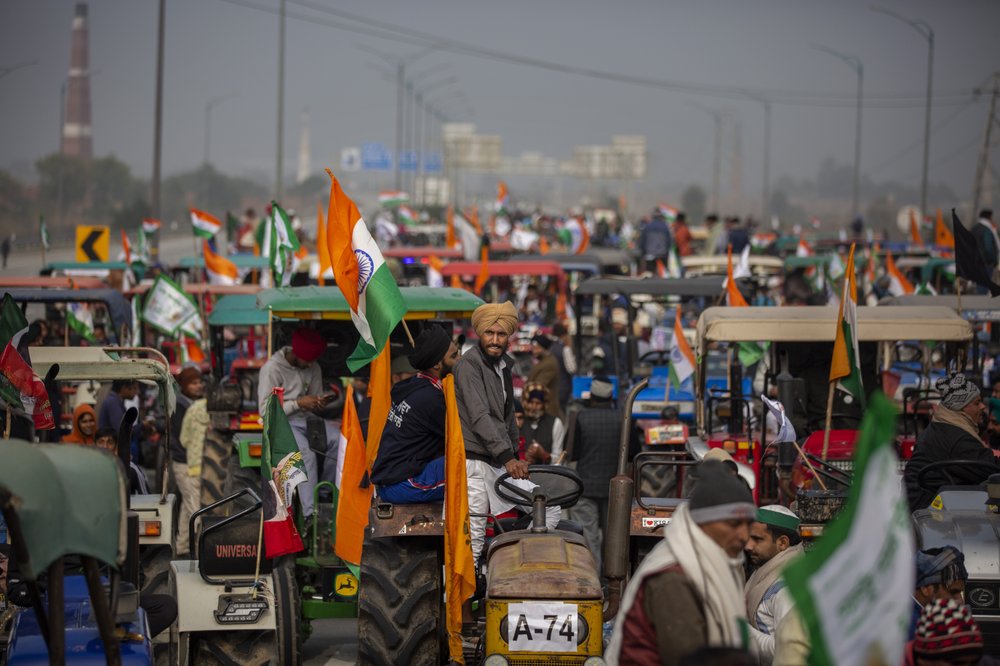 India’s top court suspends implementation of new farm laws