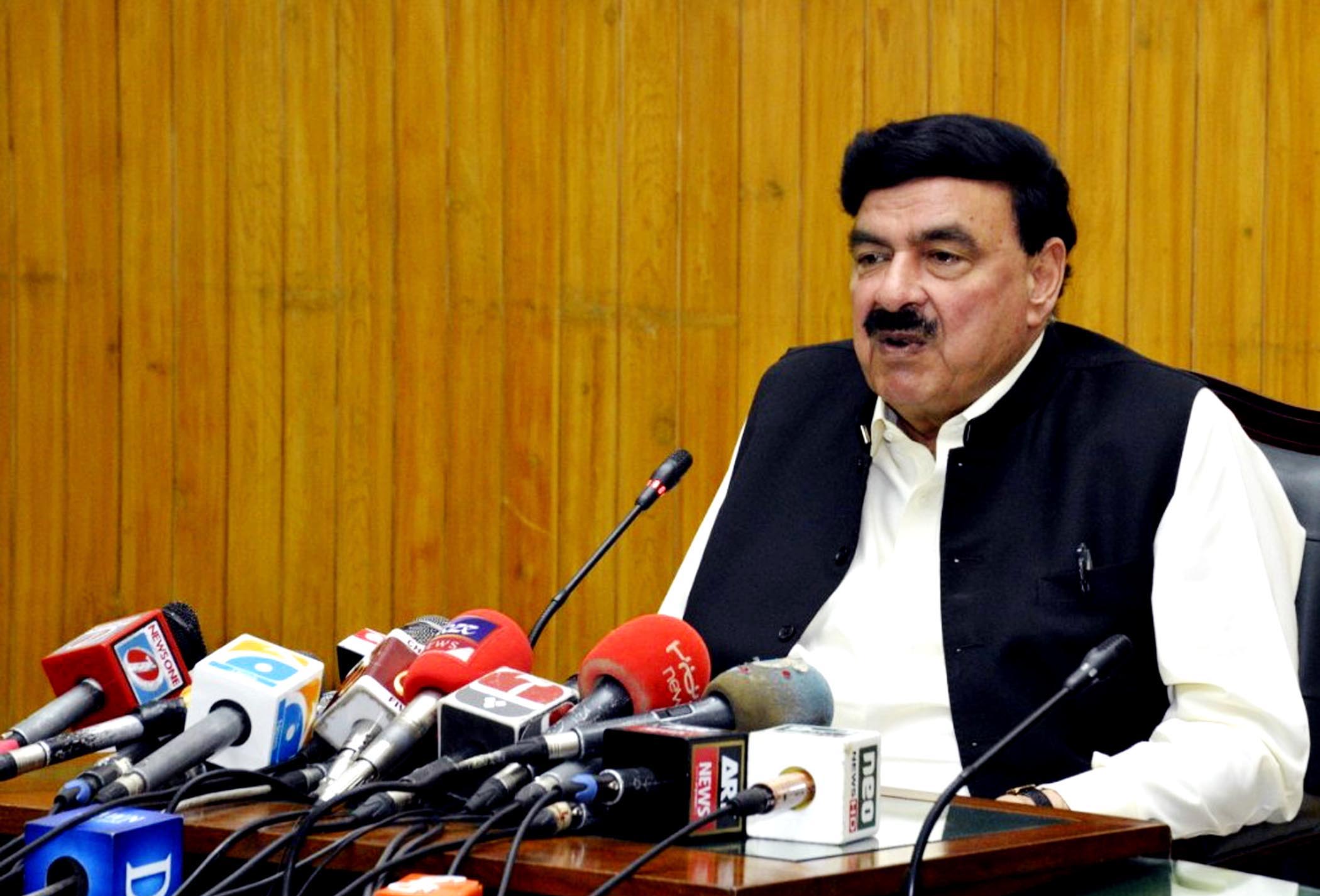 Govt will not create hurdles in PDM long march, says minister