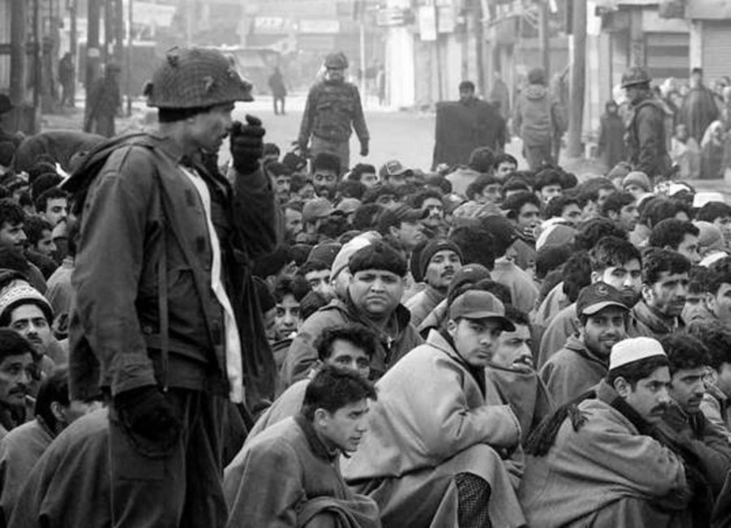 IIOJK urged to observe Black Day, strike on Jan 26
