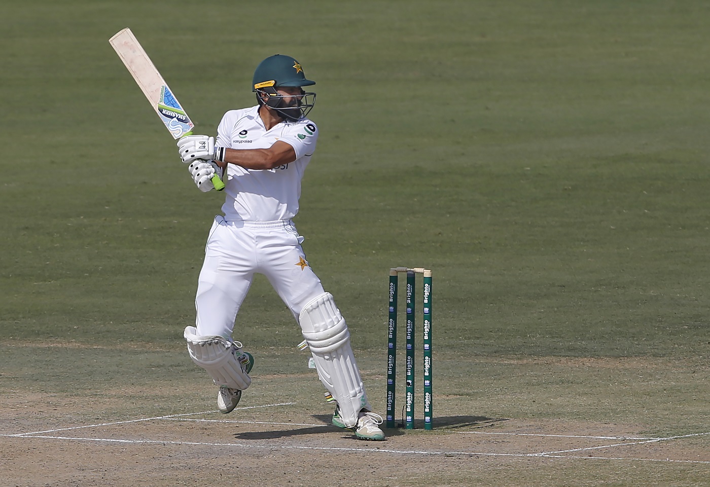 Fawad Alam scores century as Sindh all out on 368