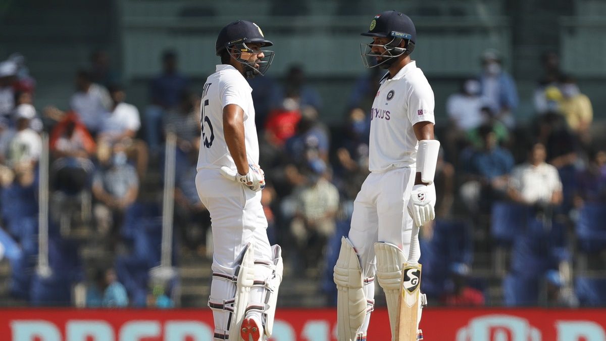 India lead by 351 runs despite top-order collapse