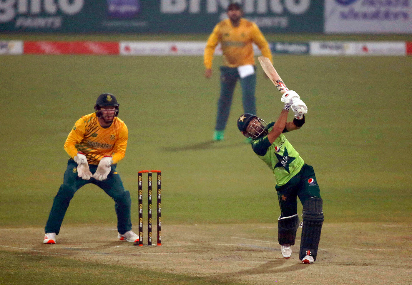 Pakistan end South Africa's unbeaten Asia record with T20 series win