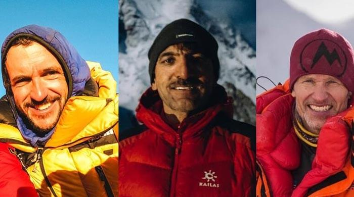 Rescue efforts for missing climbers suspended again due to bad weather
