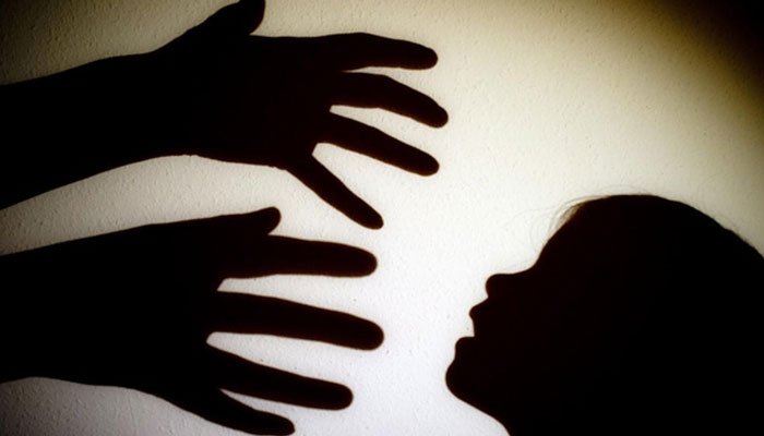 Six-year old boy tortured by seminary teacher dies in Karachi